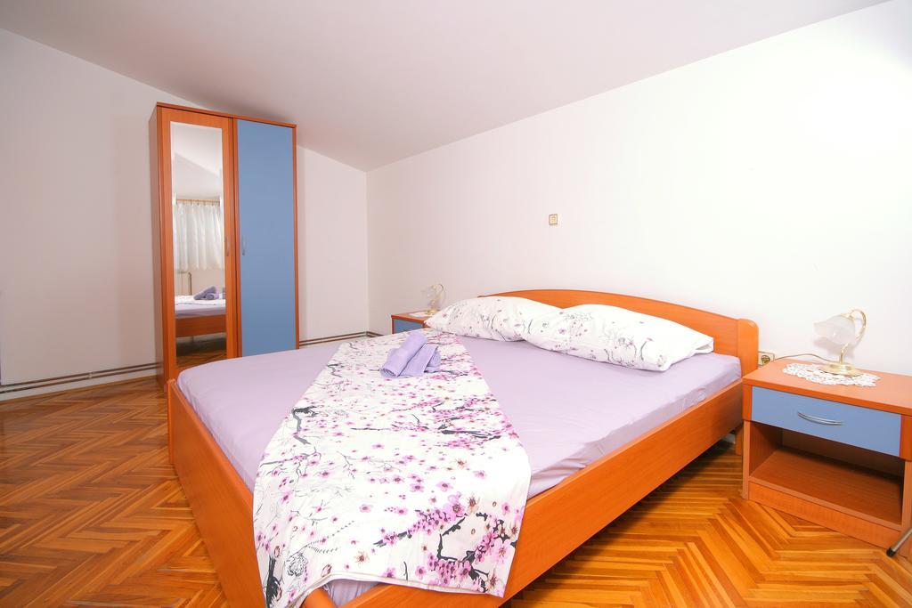 Apartments Daniela 特罗吉尔 外观 照片